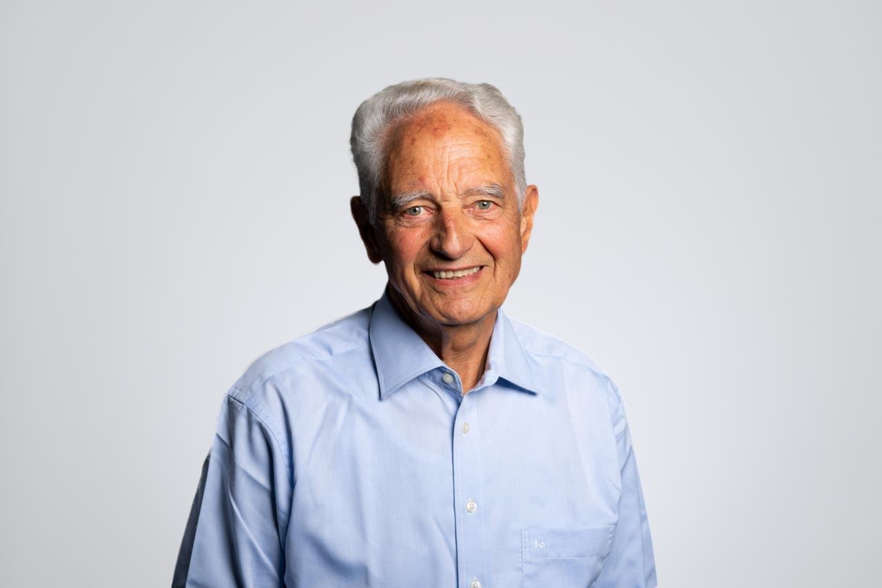 Markus Ackermann lachend, Portraitbild